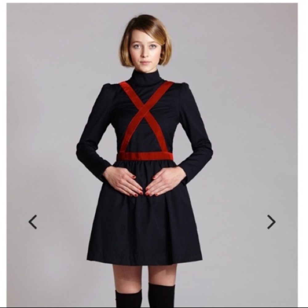 Lecole desFemmes soldier dress